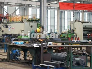 fence-trailer-factory-image-01