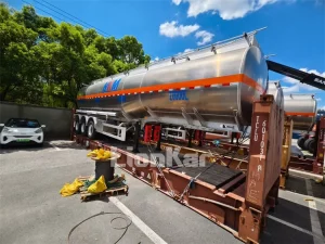 fuel-tanker-shipment-photo-07