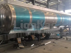 oil-tank-trailer-in-production-08
