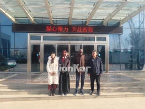 overseas-client-visit-to-the-Lionkar-factory-01