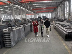 customers-from-various-african-countries-visited-08