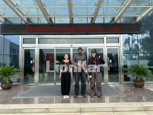 foreign-clients-visit-01